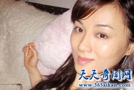 聂磊老婆周新萍1.jpg