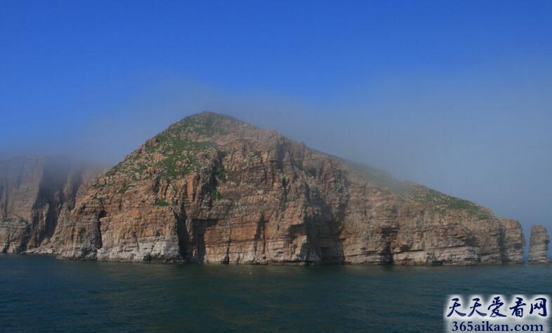 盘点中国十大最美海岛有哪些？人间仙境值得您去享受美景！