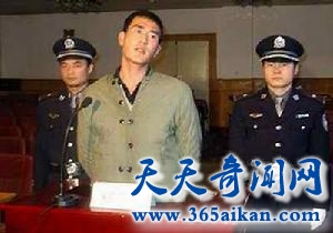 中国最残忍的恶棍掏肠手，专挑少女下手掏肠子！