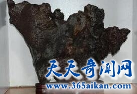 揭秘火山岩石材是什么样的？火山岩矿泉水有什么好处