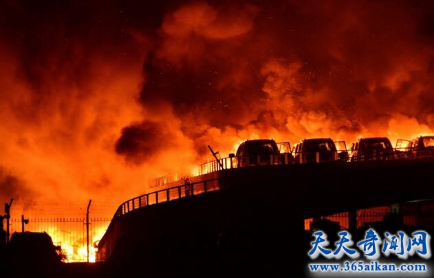 天津滨海新区爆炸3.jpg