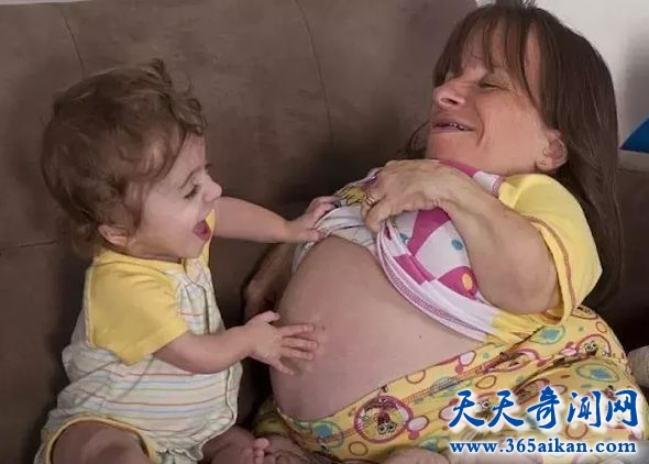 细数关于母亲的六大世界记录，女子怀孕生下八胞胎！