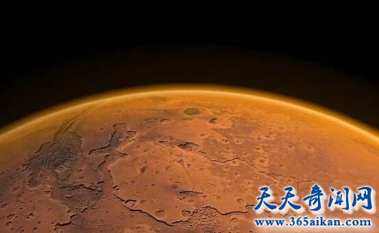 天文爱好者发现火星神秘建筑，火星上真的有智慧生命吗？