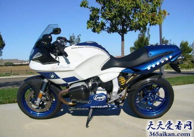 MTT Turbine Superbike Y2K.jpg