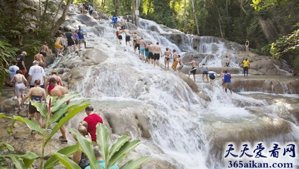 盘点全球十大最坑爹的旅游景点是哪些？全球十大最坑爹的旅游景点介绍