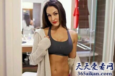 wwe最漂亮的女选手有哪些？超级漂亮女汉子大放送