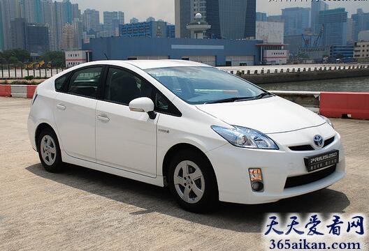 丰田Prius T3 1.8 VVT-i.jpg