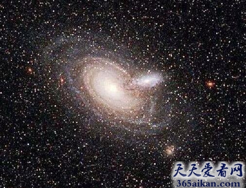 双胞胎星系