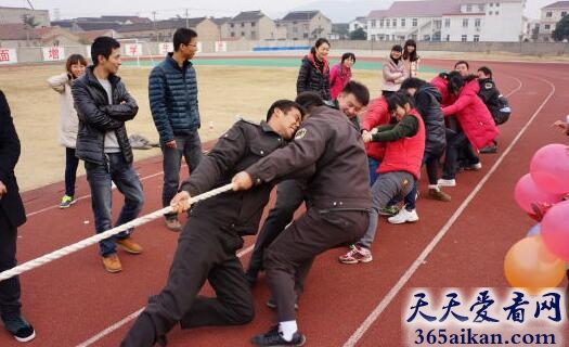 梦见拔河是什么意思?梦见拔河预示着什么?