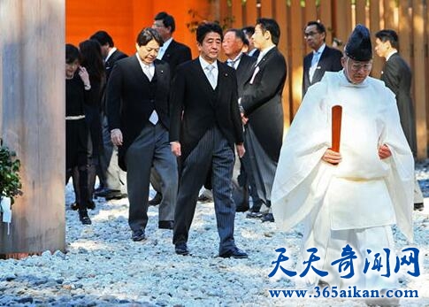 靖国神社3.jpg